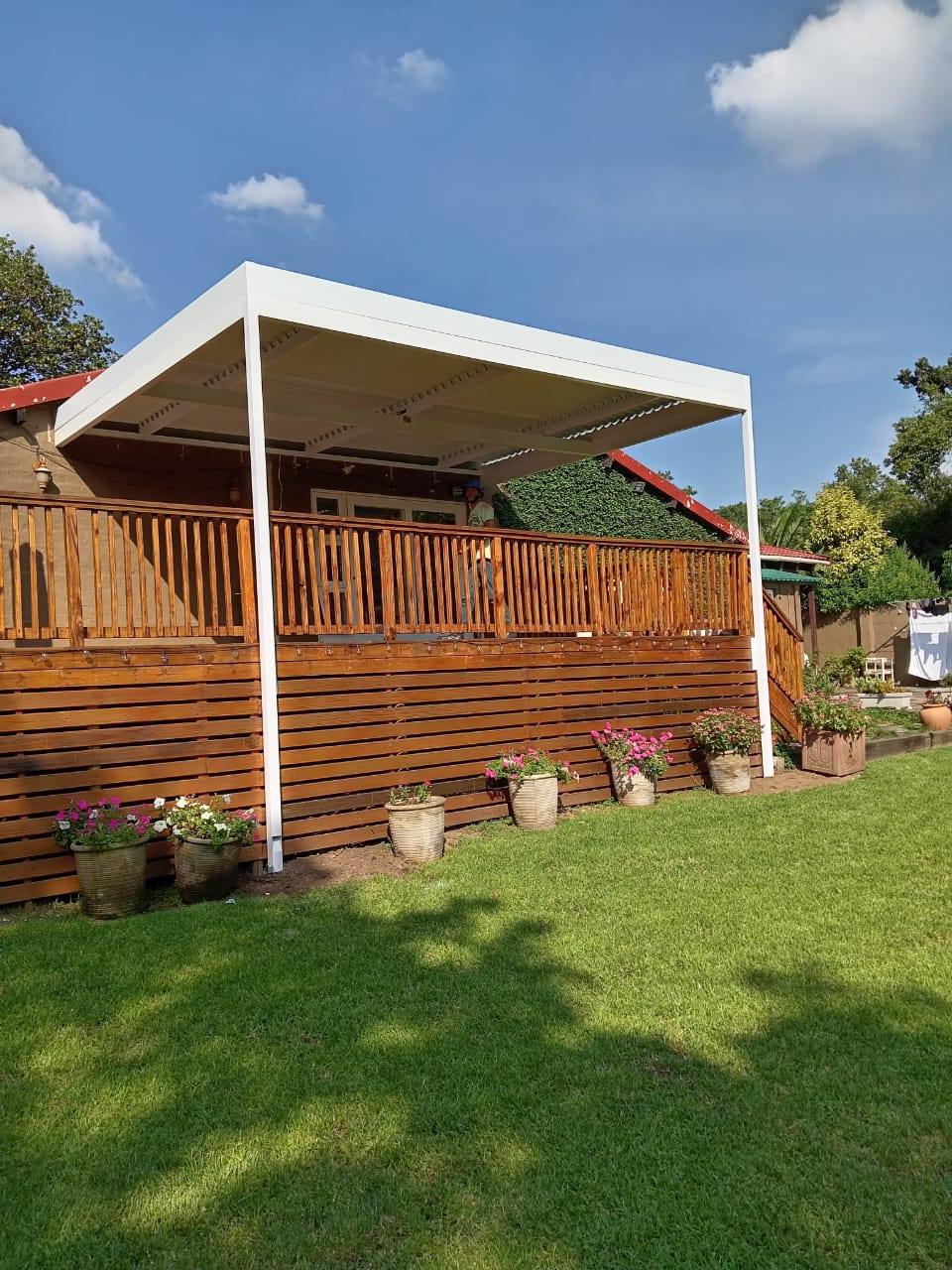 Adjustable Louvre over a Timber Deck — Morningside
